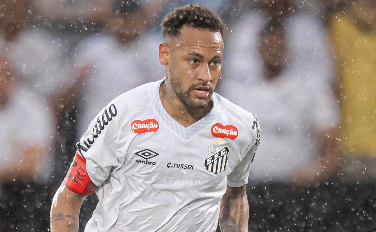 Neymar é detonado por Milton Neves após eliminação do Santos no Paulistão: “Ainda defendem na Copa”