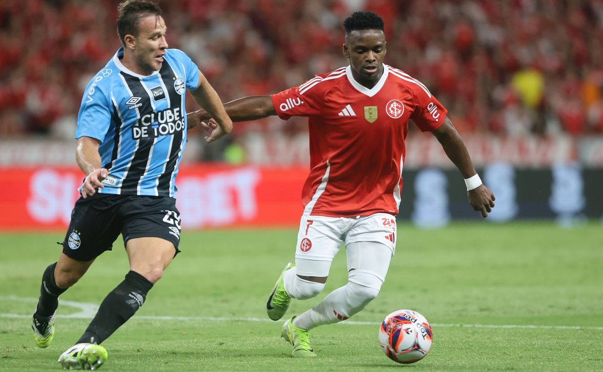 Baldasso detona arbitragem de Juventude x Grêmio e liga alerta: “A cama do Internacional está armada”