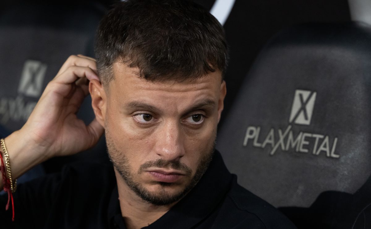 Botafogo tem desfalques confirmados e dúvidas para a decisão contra o Nacional Potosí