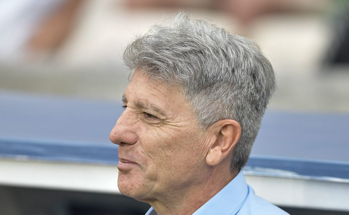 Ex-Grêmio, Renato Gaúcho abre negociação com o Vasco e pode voltar a trabalhar em 2026