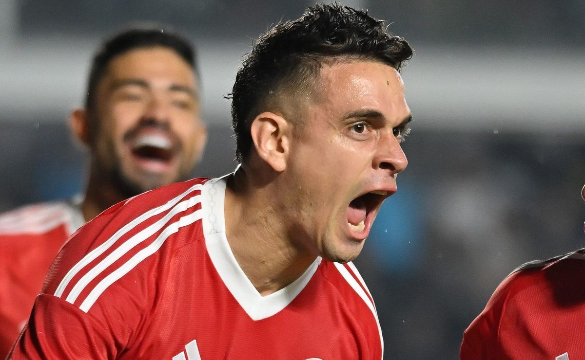 Nos oito jogos iniciais, Rafael Borré tem melhor início no Internacional desde sua chegada a Porto Alegre