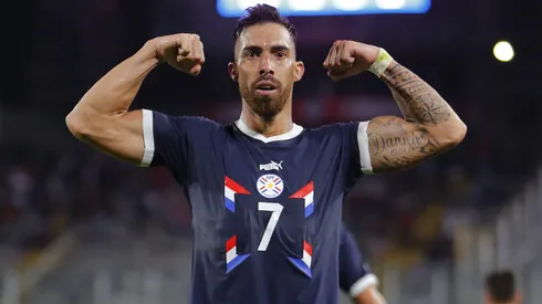 Ávalos pela Seleção Paraguaia. (Photo by Marcelo Hernandez/Getty Images)