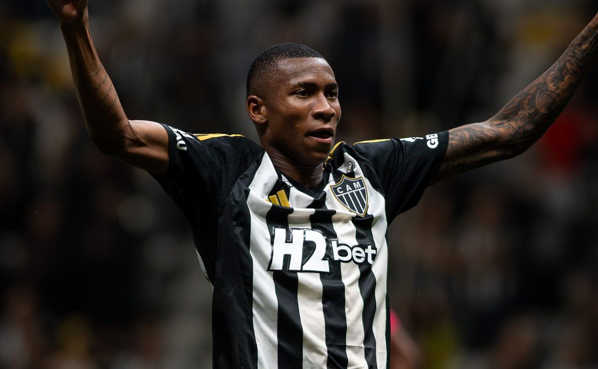 Patrick segue com o futuro incerto no Atlético-MG e será observado por Eduardo Domínguez