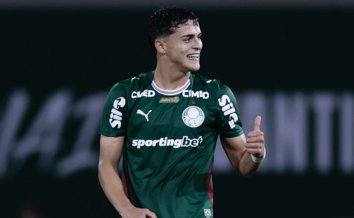 Palmeiras vê Ramón Sosa como reforço interno após evolução e mais espaço com Abel Ferreira