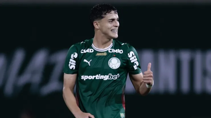 Sosa jogador do Palmeiras comemora seu gol durante partida contra o Capivariano no estadio Arena Barueri pelo campeonato Paulista 2026. Foto: Marcello Zambrana/AGIF