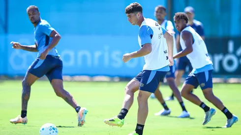 Jogadores do Grêmio se preparam para duelos contra Atlético-MG e Internacional Foto: LUCAS UEBEL/GREMIO FBPA