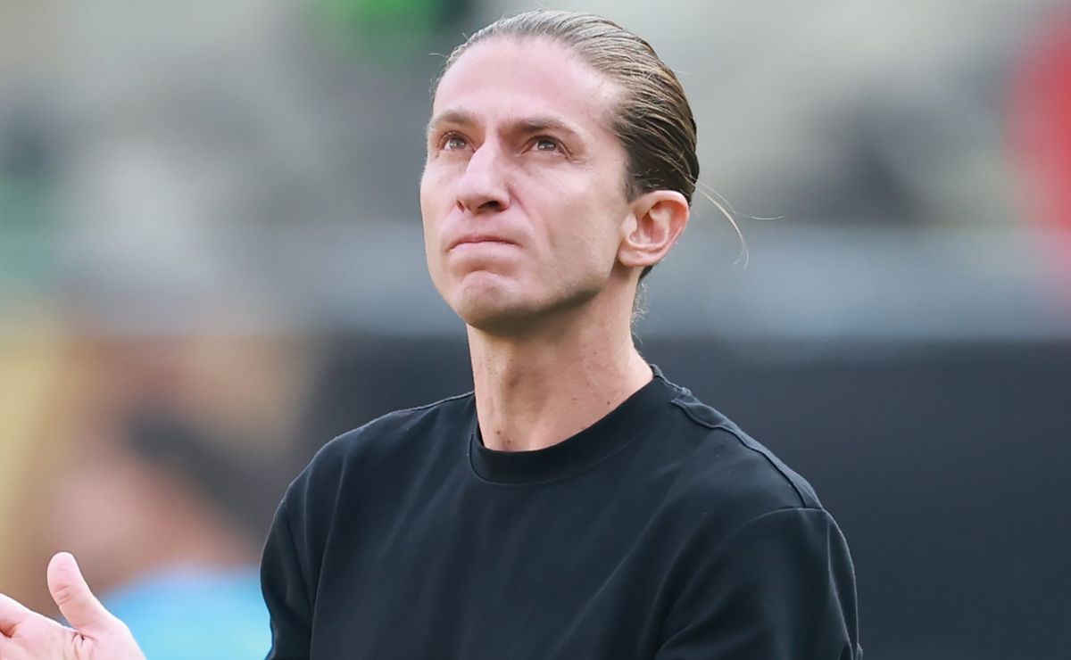 Filipe Luís ou Maurício Pellegrino: Vencedor será o primeiro campeão da Recopa como jogador e técnico