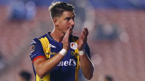 Andrés Vombergar não deve jogar no Corinthians.