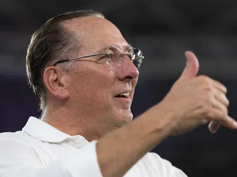 Pedido da Eagle contra John Textor é negado pela Justiça