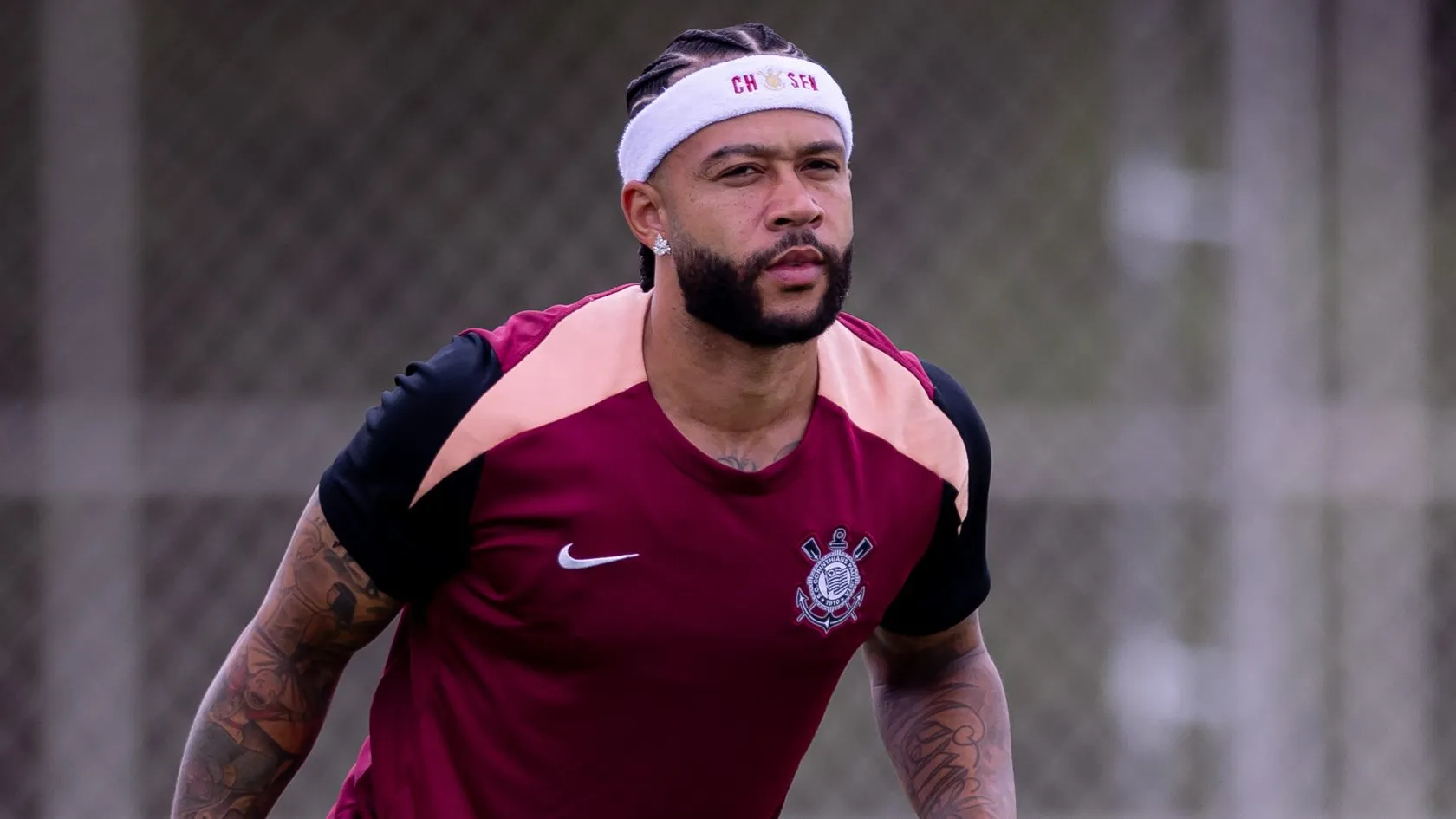 Memphis Depay em treino no CT Joaquim Grava – Foto: Agência Corinthians – Rodrigo Coca