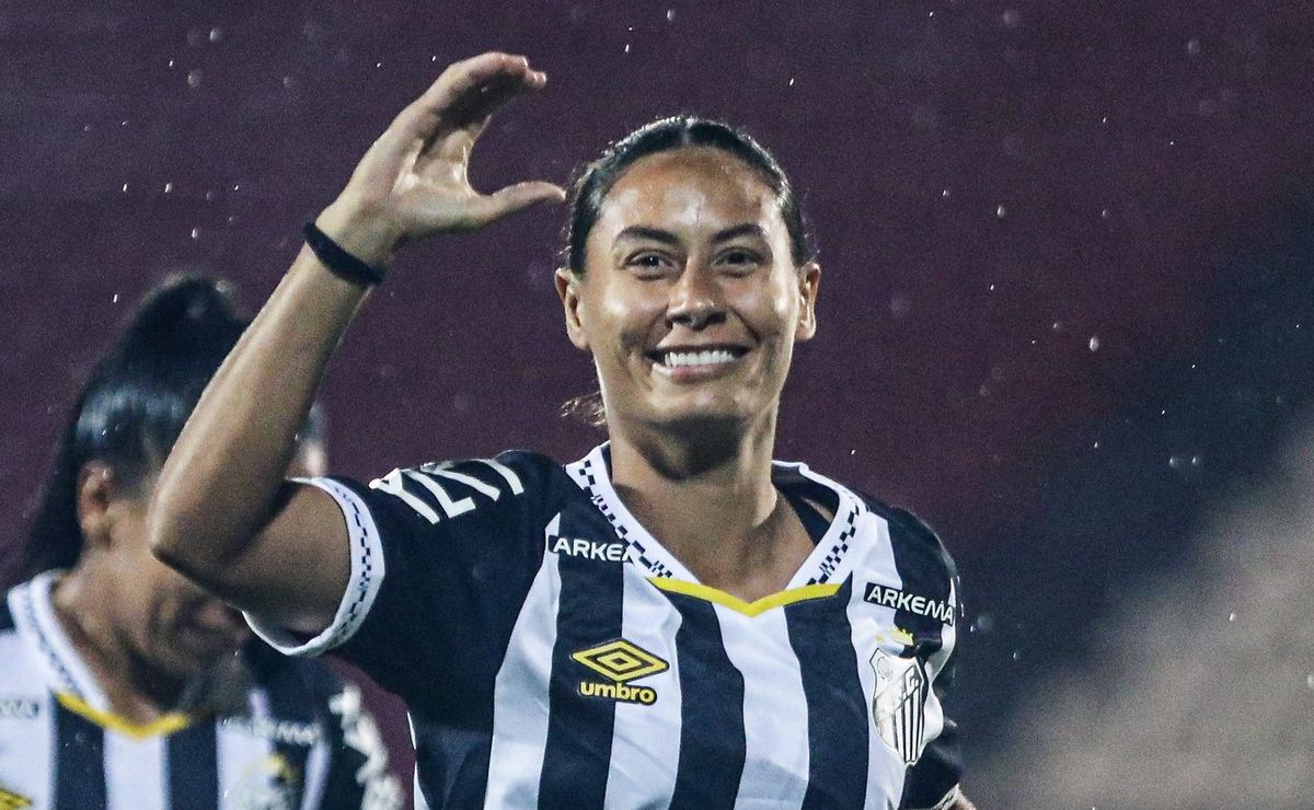 Carol Baiana valoriza atuação do Santos e ponto fora, mas alerta: “Campeonato muito equilibrado”