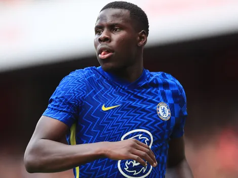 Kurt Zouma foi oferecido como novo reforço do Vasco