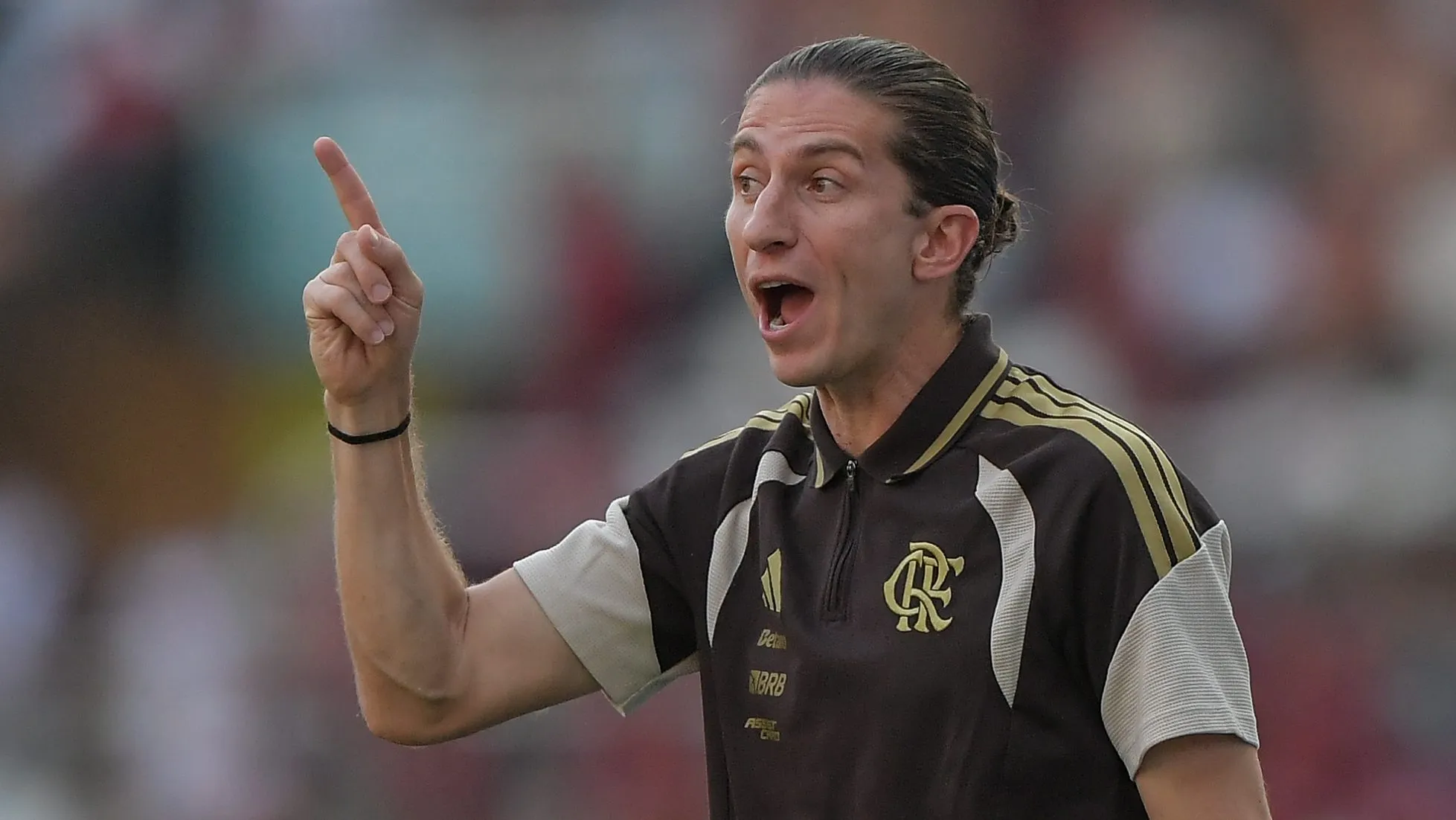 Foto: Thiago Ribeiro/AGIF – Filipe Luís tem retorno do atacante equatoriano diante do Lanús.