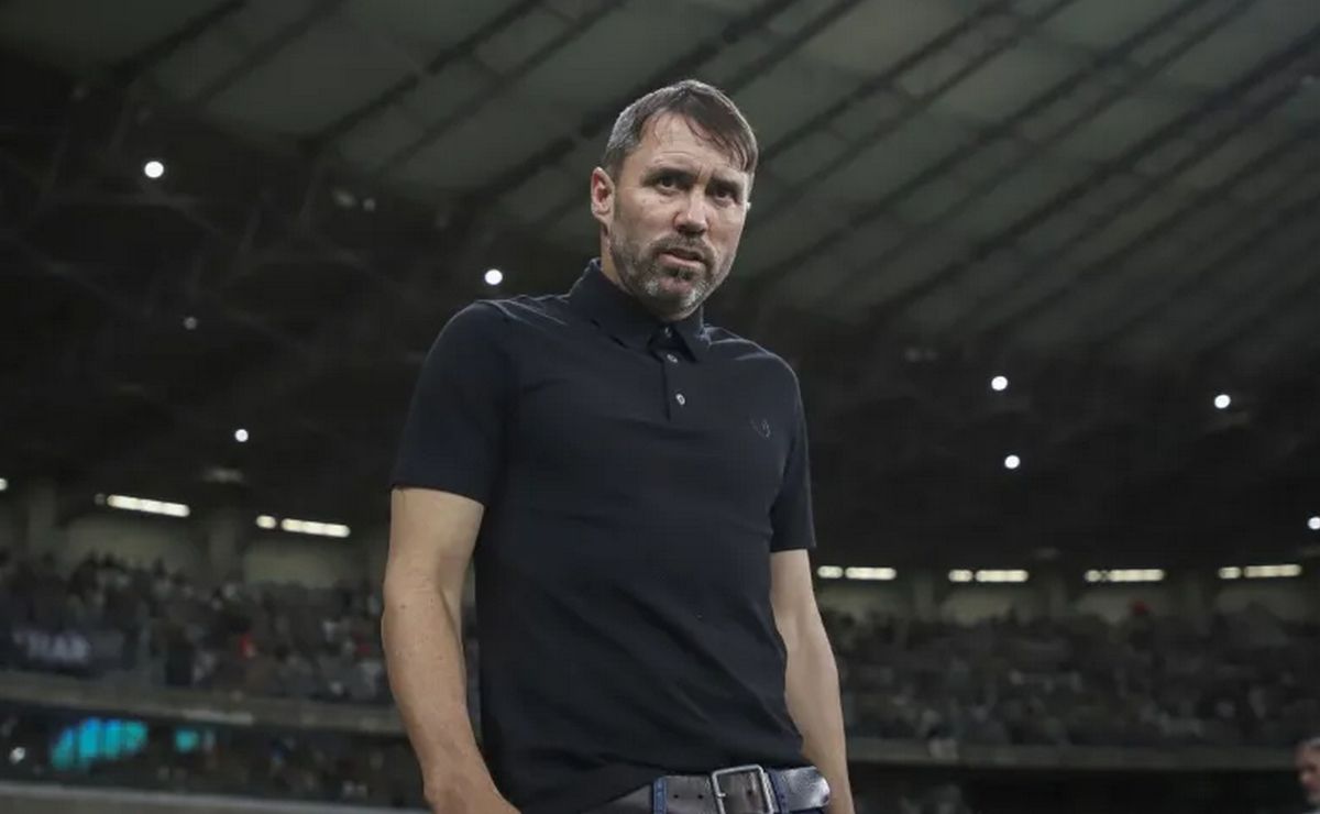 Imprensa argentina aponta Eduardo Coudet, ex-Atlético-MG, como favorito para suceder Gallardo no River Plate