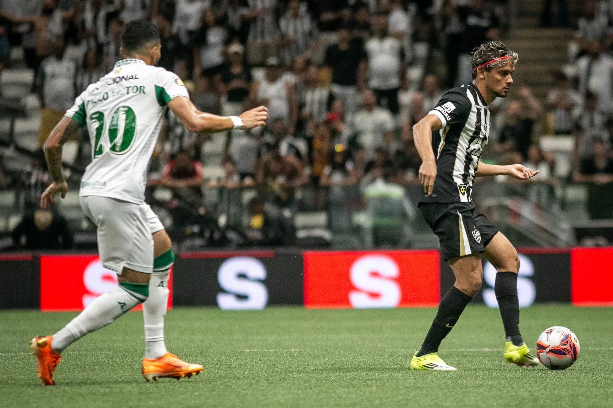 Atlético-MG ficou no empate com o América-MG pelo Estadual. Foto: Fernando Moreno/AGIF