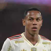 Wallace Yan volta aos planos do Flamengo