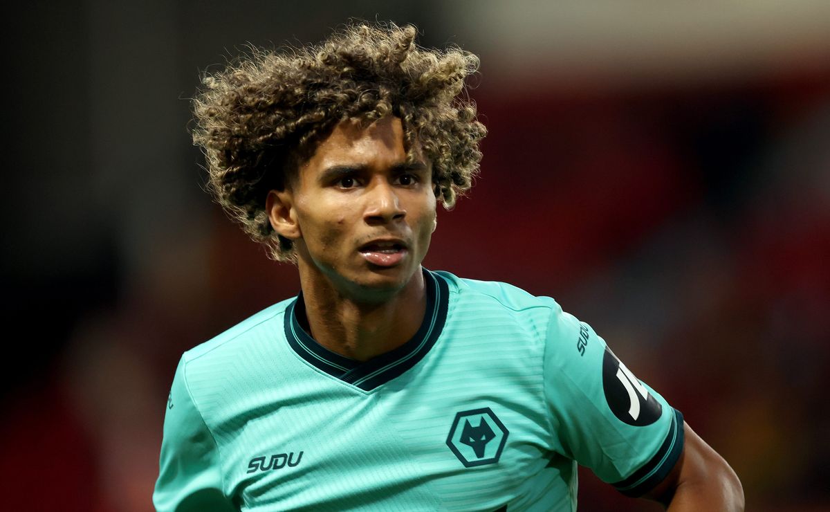 Wolverhampton topa negociar Pedro Lima com o Palmeiras e exige R$ 30 milhões pelo negócio