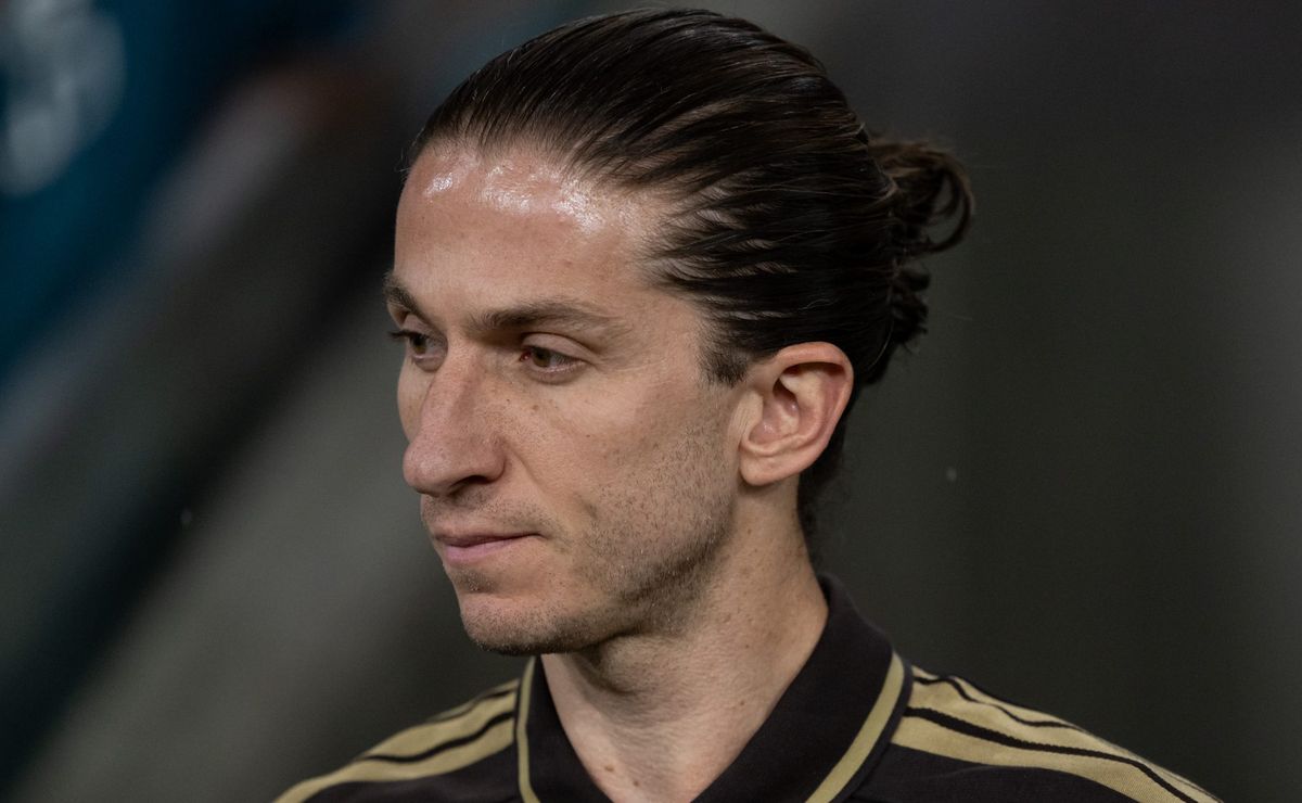 Filipe Luís precisa de Flamengo ofensivo e entrosado contra o Lanús para elevar a moral e trazer a Recopa