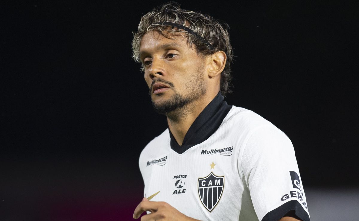 Gustavo Scarpa sobe o tom e alerta elenco do Atlético-MG após empate: “Time grande não pode”
