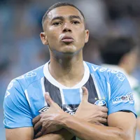 Carlos Vinícius x Borré no Gre-Nal