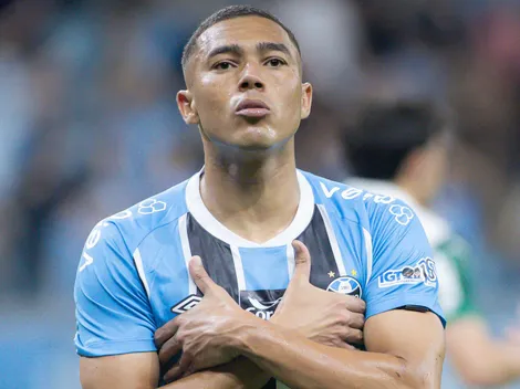 Carlos Vinícius x Borré no Gre-Nal