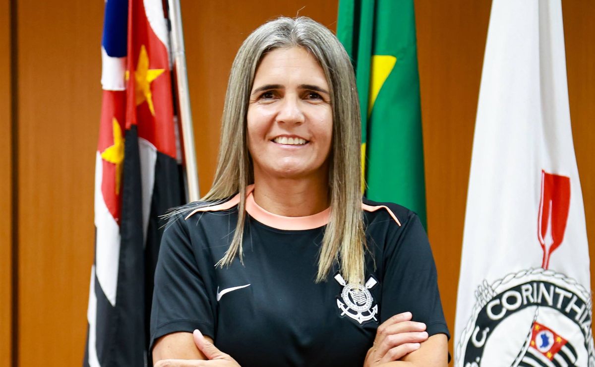 É oficial! Corinthians anuncia contratação da treinadora Emily Lima para o time feminino