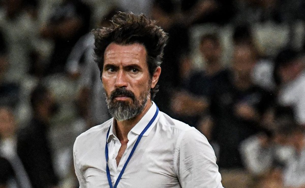 Eduardo Domínguez já prepara 3 mudanças no Atlético-MG com novidades no sistema, defesa e protagonismo para Scarpa