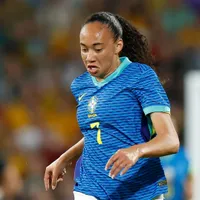 Aline Gomes é convocada por Arthur Elias