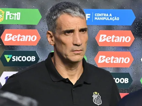 Vojvoda entra pressionado contra o Vasco no Brasileiro