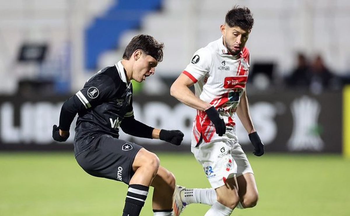 Técnico do Potosí, Leonardo Eguez, acredita em eliminação do Botafogo e manda recado: “Viemos fazer história”