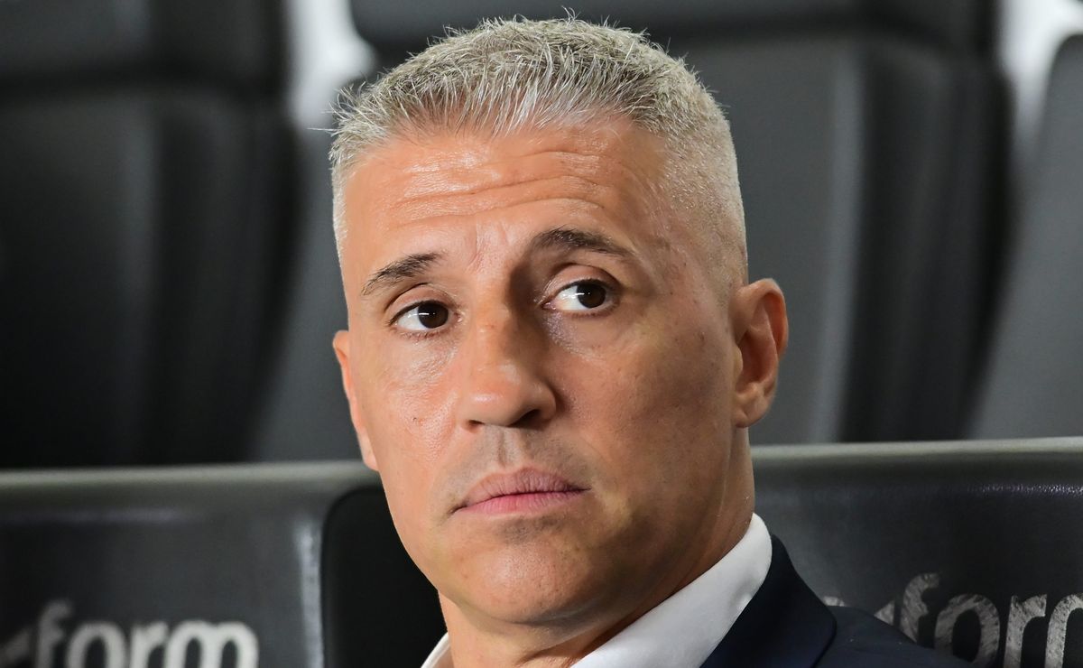 São Paulo se protege com multa pesada para evitar saída de Crespo para o River Plate