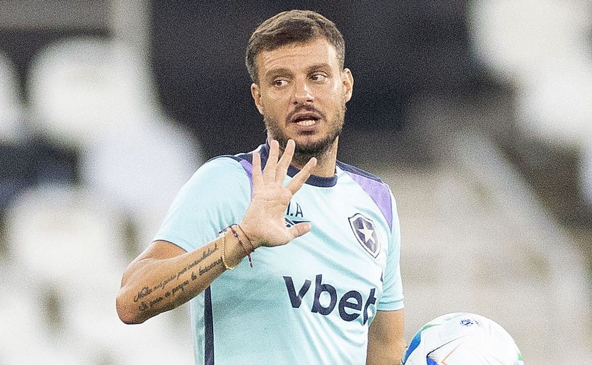 Contra o Potosí, Anselmi põe à prova no Botafogo seu retrospecto frágil em mata-matas