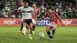 São Paulo enfrenta o Coritiba pelo Brasileirão. Foto: Robson Mafra/AGIF