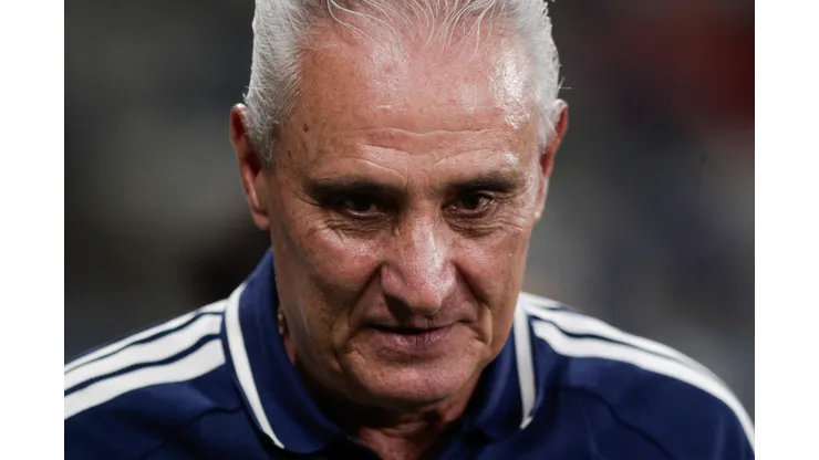 MG - BELO HORIZONTE - 05/02/2026 - BRASILEIRO A 2026, CRUZEIRO X CORITIBA - Tite tecnico do Cruzeiro durante partida contra o Coritiba no estadio Mineirao pelo campeonato Brasileiro A 2026. Foto: Fernando Moreno/AGIF