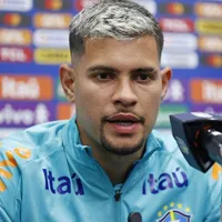 Bruno Guimarães visita CBF para alinhar retorno com Carlo Ancelotti