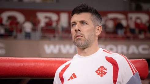 Pezzolano é o técnico do Internacional. Foto: Maxi Franzoi/AGIF