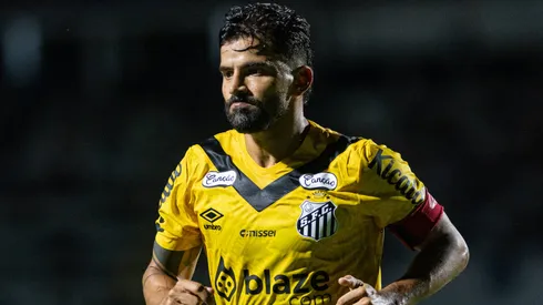 Tomás Rincón perdeu espaço no meio-campo e Santos quer rescindir com venezuelano