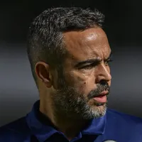 Vasco define substituto de Diniz e Artur Jorge recebe proposta