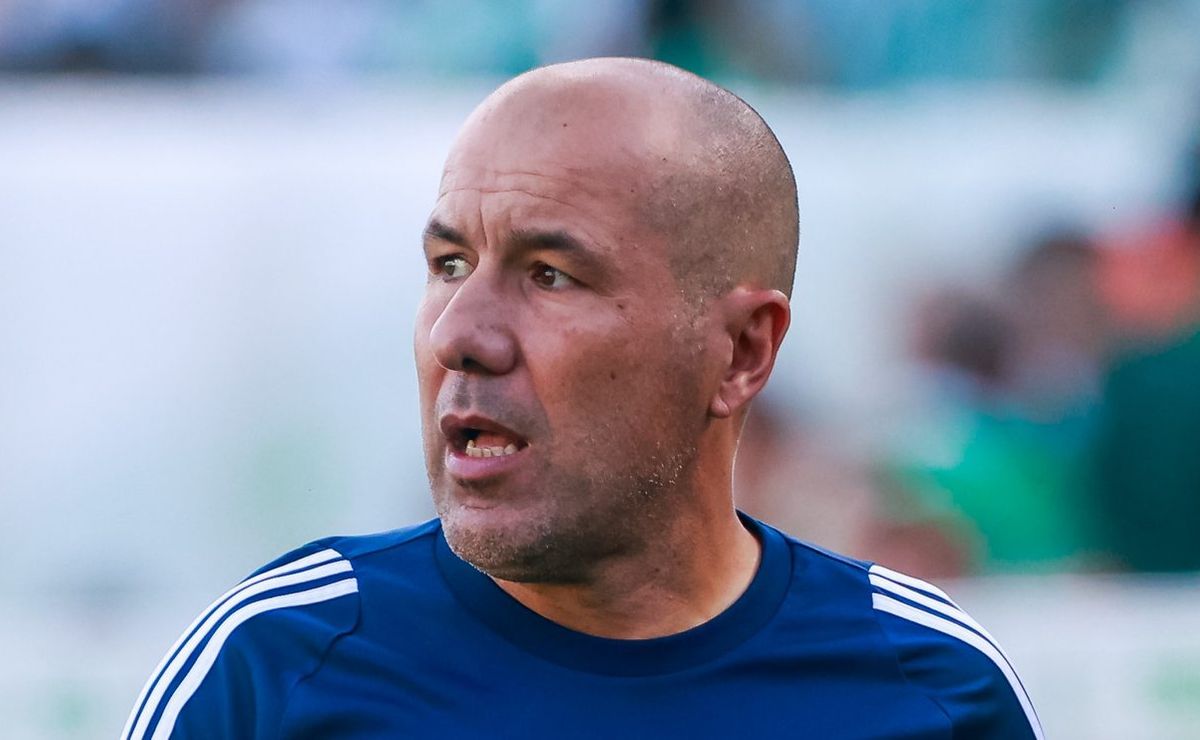Leonardo Jardim, ex-Cruzeiro, define volta ao Brasil como treinador a partir de julho de 2026