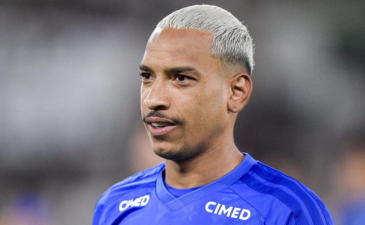 Matheus Pereira abre o placar em Cruzeiro x Corinthians pela Série A do Brasileirão