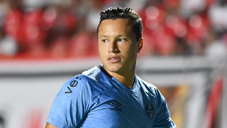 SP - SAO PAULO - 11/02/2026 - BRASILEIRO A 2026, SAO PAULO X GREMIO - Marlon jogador do Gremio durante aquecimento antes da partida contra o Sao Paulo no estadio Morumbi pelo campeonato Brasileiro A 2026. Foto: Jota Erre/AGIF