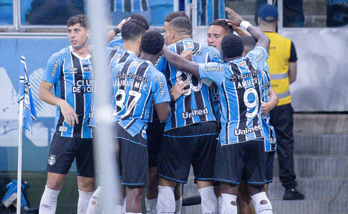 Grêmio Capitaliza Vantagem Numérica e Derrota Atlético Mineiro no Brasileirão