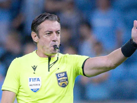 Rapahel Claus acertou em decisões de Grêmio x Atlético, analisa PC