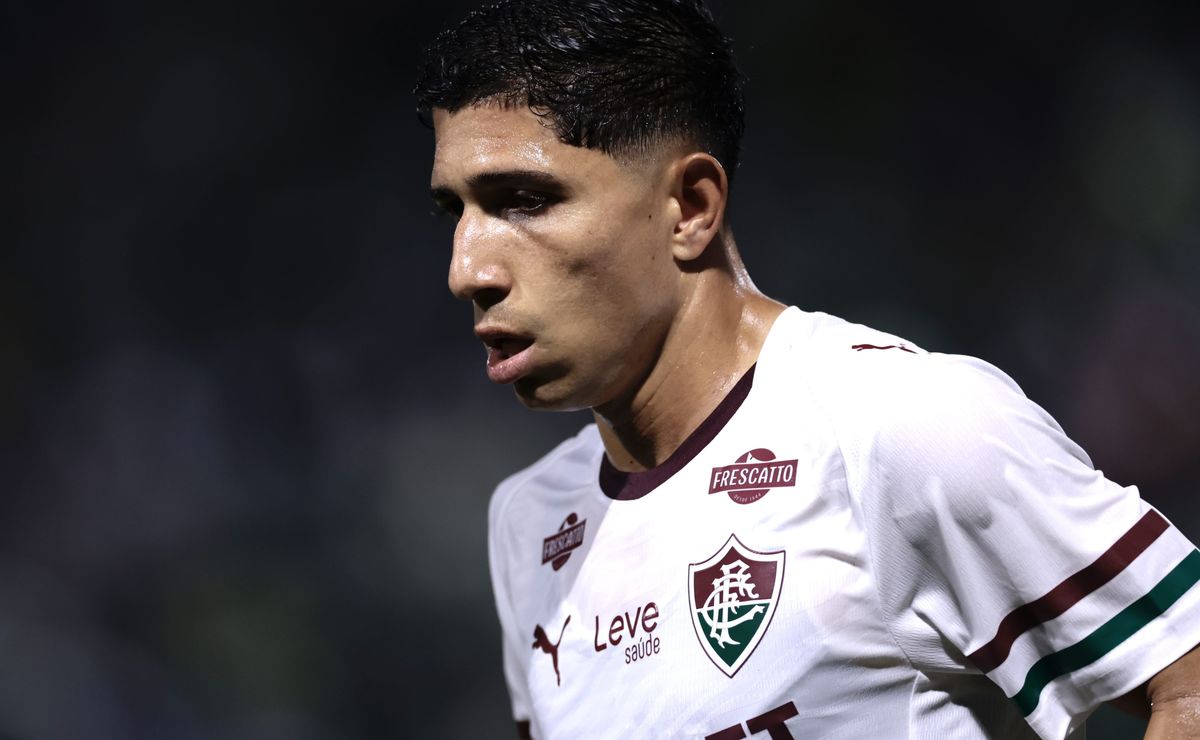 Savarino critica erros que prejudicaram o Fluminense na derrota para o Palmeiras: “temos que melhoras essas coisas”