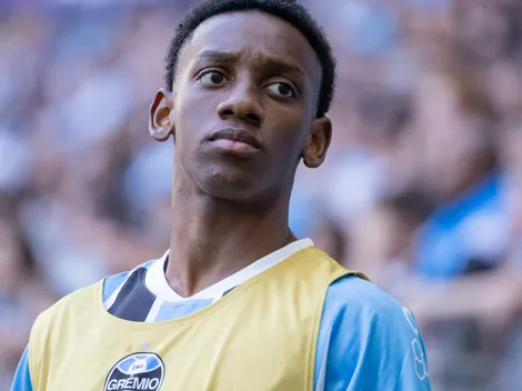 Luís Castro não descarta Gabriel Mec como titular no GreNal