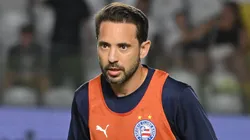 Everton Ribeiro jogador do Bahia durante aquecimento antes da partida contra o Corinthians no estadio Vila Belmiro pelo campeonato Brasileiro A 2026.