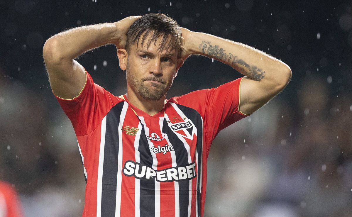 Tolói projeta Palmeiras x São Paulo, nega revanche e valoriza grupo antes da semifinal decisiva