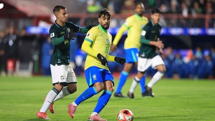 Seleção Brasileira enfrenta dilema criativo no meio-campo antes da Copa de 2026 - Buda MendesGetty Images