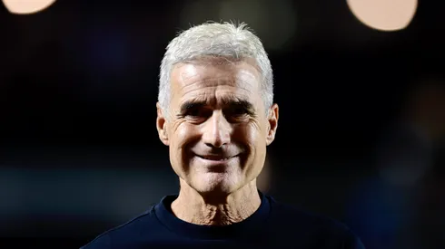 Luís Castro está em seu segundo clube no Brasil