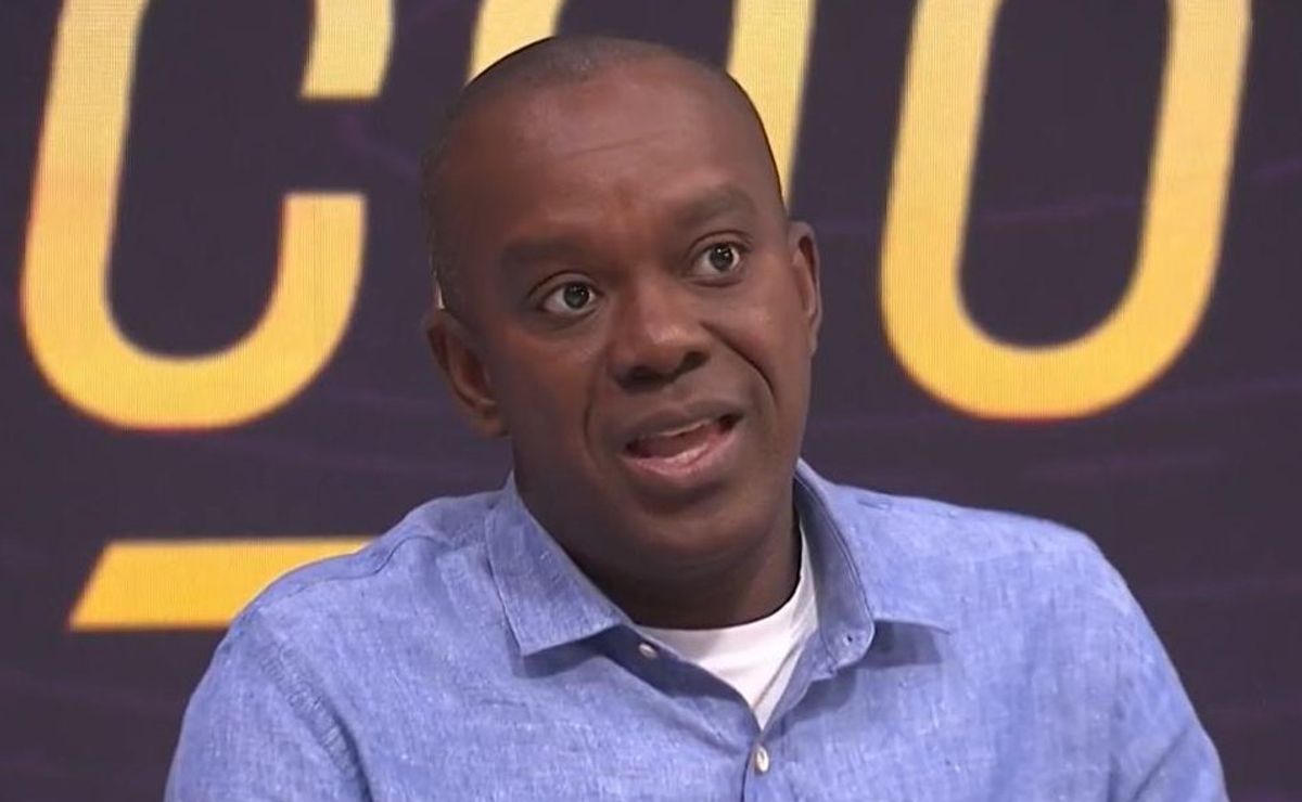 PC de Oliveira faz análise do pênalti em Vitor Roque e aprova decisão do árbitro a favor do Palmeiras